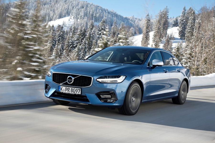  Volvo S90 T5 R-Design 2016 года  (WW) (фото 5 из 7)